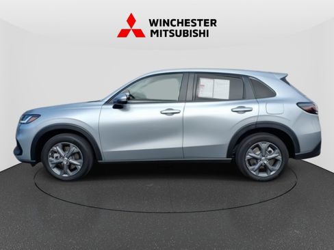 Used 2026 Honda HR-V LX image 8