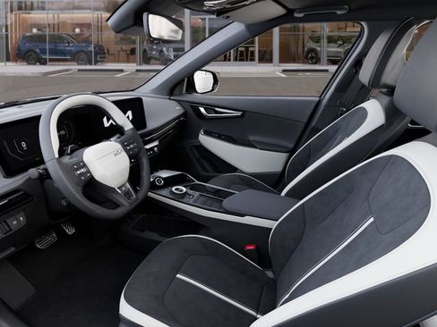 New 2025 Kia EV6 GT-Line RWD image 17