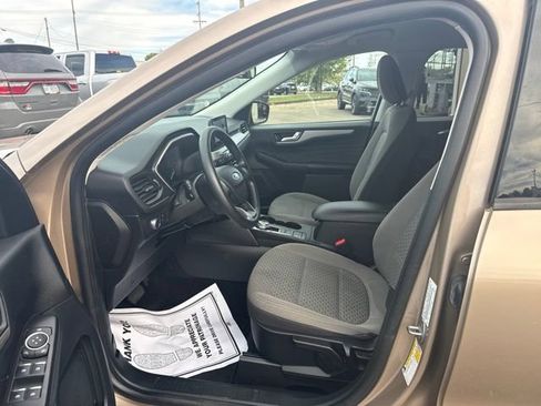 Used 2021 Ford Escape SE AWD/4WD image 9