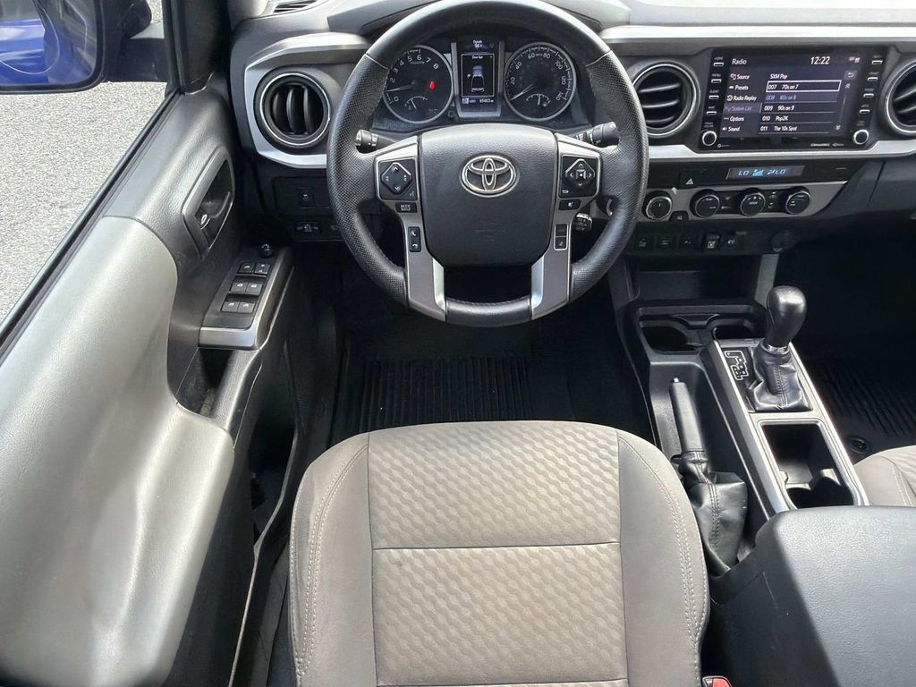 Used 2023 Toyota Tacoma SR5 AWD/4WD image 13