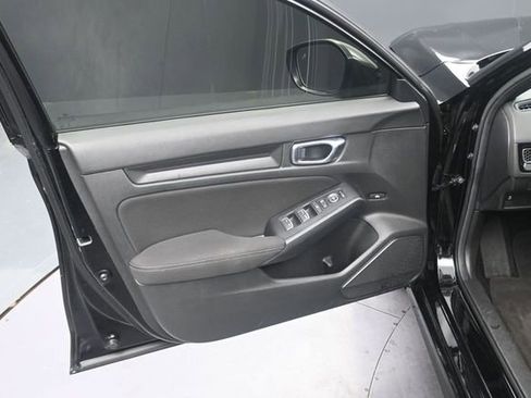 Certified 2025 Honda Civic Sport image 16