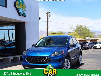 Used 2022 Ford Escape SE