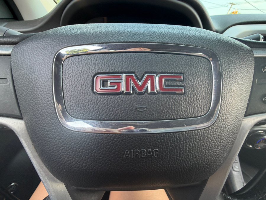 Used 2018 GMC Acadia SLE AWD/4WD image 21