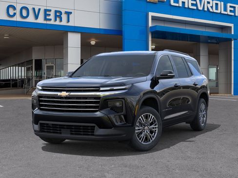 New 2026 Chevrolet Traverse LT w/ Driver Confidence Package image 6