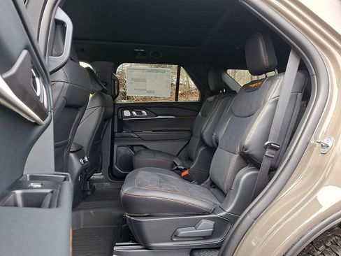 New 2026 Ford Explorer Tremor w/ Tremor Ultimate Package image 5