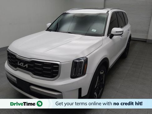 Used 2024 Kia Telluride S AWD/4WD image 1