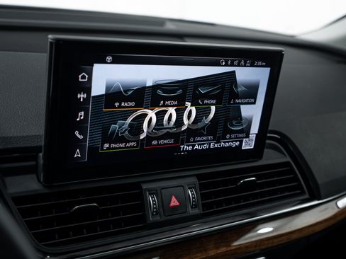 Certified 2023 Audi Q5 2.0T Premium Plus w/ Premium Plus Package AWD/4WD image 14