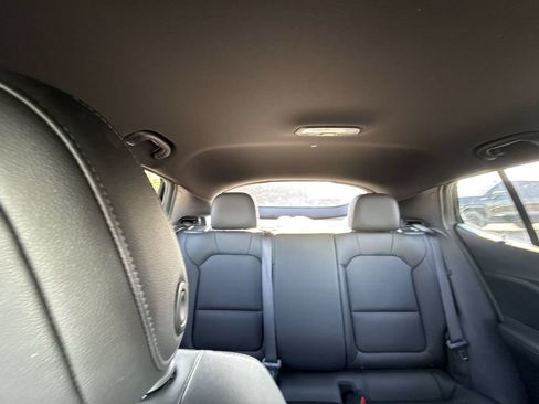 Certified 2024 Buick Envista Sport Touring w/ Convenience I Package FWD image 11