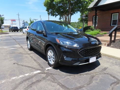 Used 2020 Ford Escape SE AWD/4WD image 11