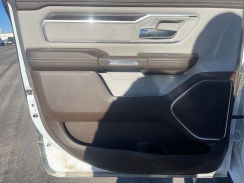 Used 2025 RAM 1500 Laramie w/ Laramie Southwest Edition image 17