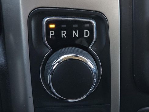 Used 2018 RAM 1500 Lone Star image 17