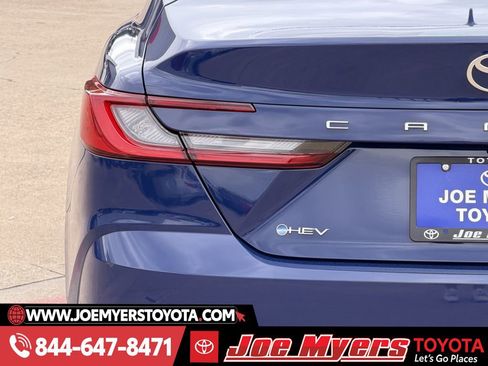 Used 2025 Toyota Camry XSE image 10