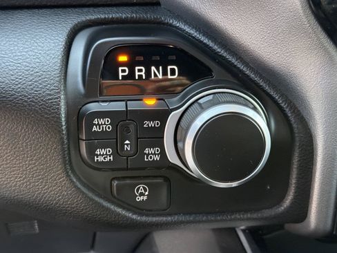 Used 2025 RAM 1500 Big Horn AWD/4WD image 30