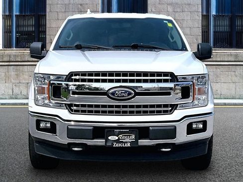 Used 2018 Ford F150 XLT w/ Equipment Group 302A Luxury AWD/4WD image 3