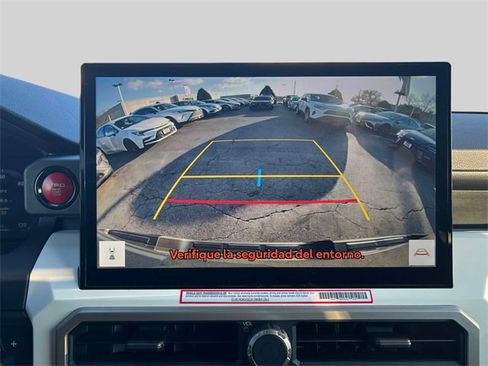 Used 2024 Toyota Tacoma TRD Sport image 31