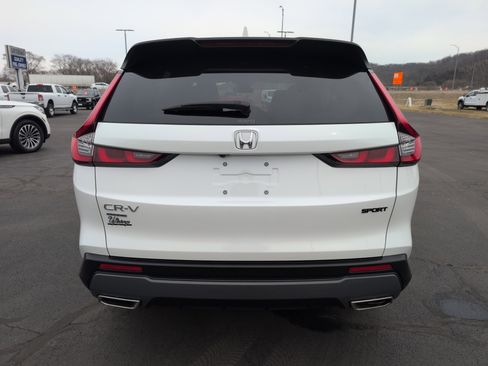 Used 2025 Honda CR-V Sport image 4