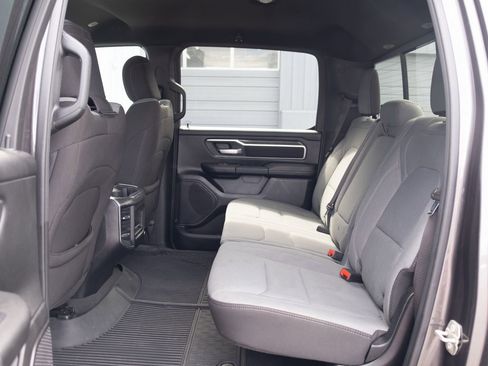 Used 2024 RAM 1500 Big Horn AWD/4WD image 17