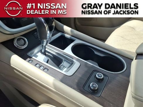 Used 2019 Nissan Murano Platinum FWD image 19