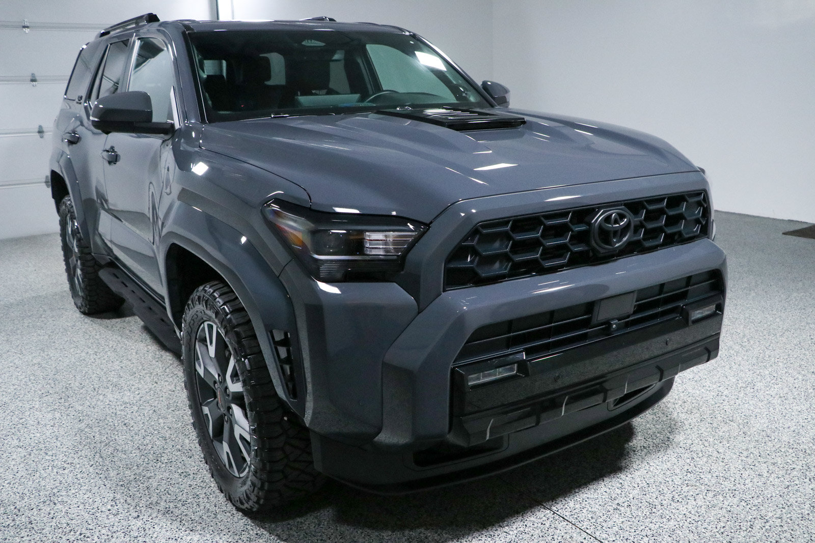 Used 2025 Toyota 4Runner TRD Sport Premium AWD/4WD image 5