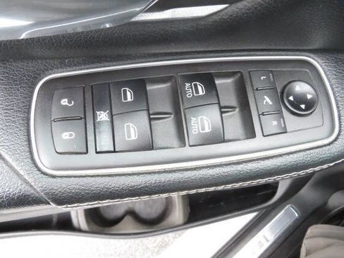 Used 2021 RAM 1500 Laramie image 14