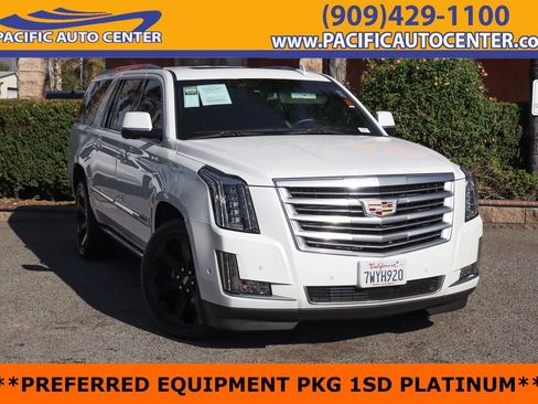 Used 2017 Cadillac Escalade ESV Platinum image 1