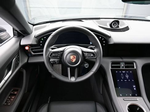 New 2026 Porsche Taycan 4S AWD/4WD image 17