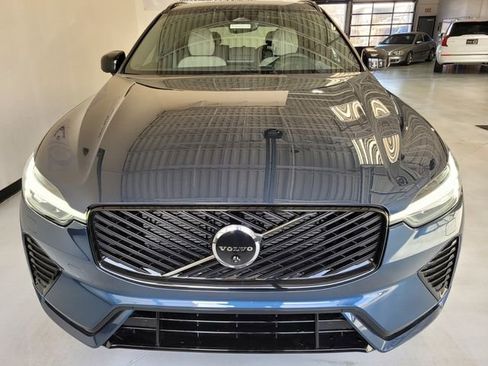 New 2026 Volvo XC60 B5 Plus w/ Protection Package Premier AWD/4WD image 4