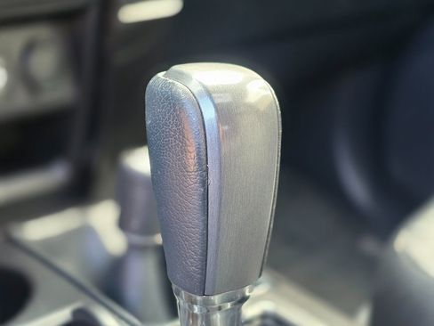 Used 2014 Toyota 4Runner Trail Premium image 35