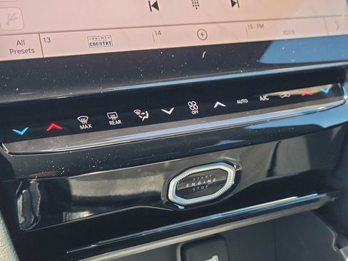 New 2026 Jeep Grand Cherokee L 4WD image 16
