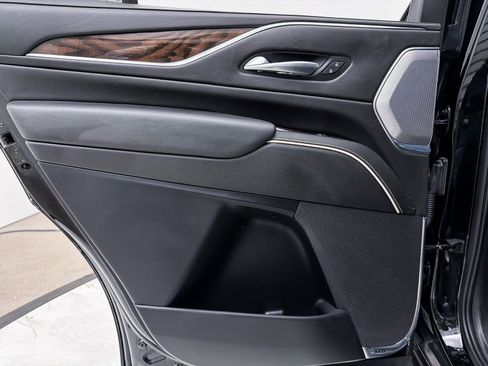 Used 2021 Cadillac Escalade Sport Platinum w/ Heavy-Duty Trailer Package image 41