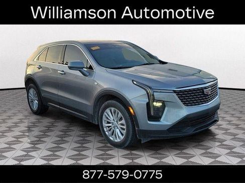 Used 2024 Cadillac XT4 Luxury FWD image 1