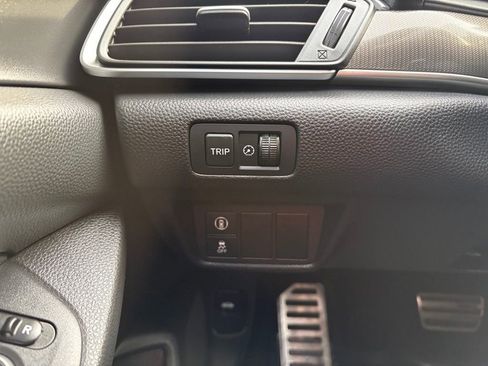 Used 2019 Honda Accord Sport image 22