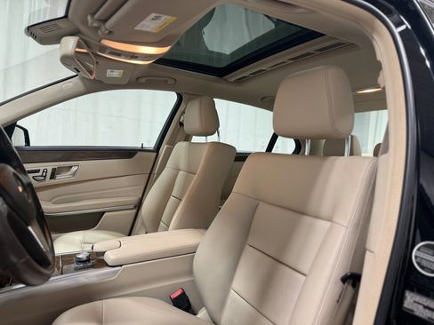 Used 2014 Mercedes-Benz E 350 E 350 Sedan 4D image 15
