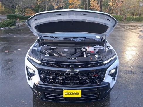New 2026 Chevrolet Traverse RS image 17