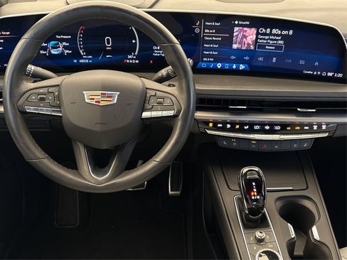 Certified 2024 Cadillac XT4 Sport FWD image 18