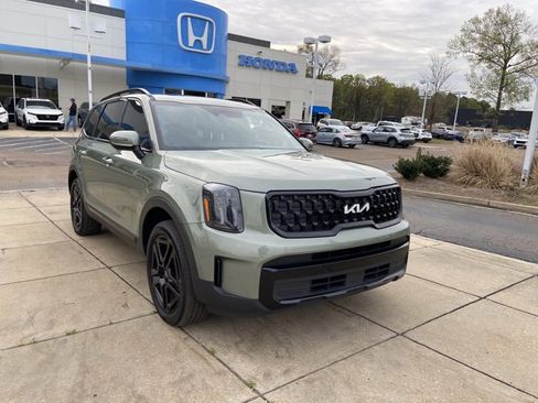 Used 2024 Kia Telluride EX X-Line image 2