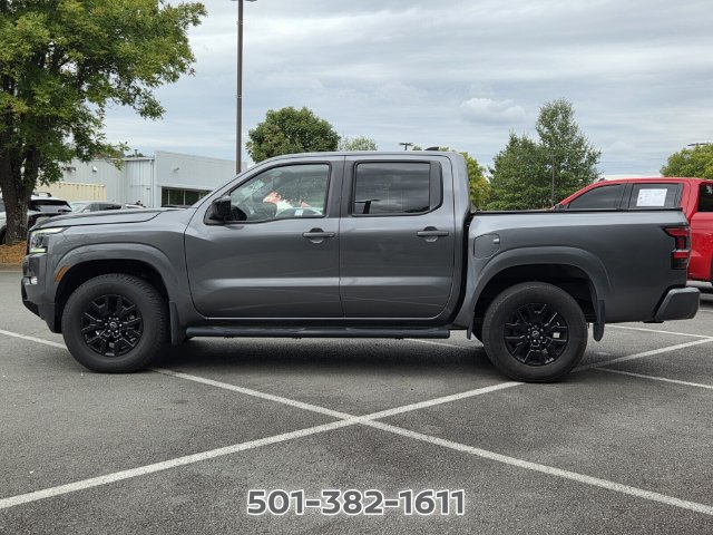 Used 2023 Nissan Frontier SV w/ Midnight Edition Package AWD/4WD image 2
