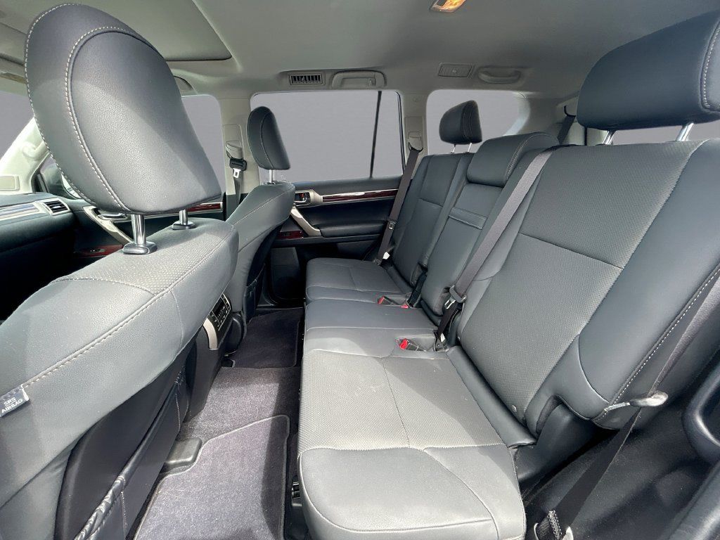 Used 2019 Lexus GX 460 Premium AWD/4WD image 15