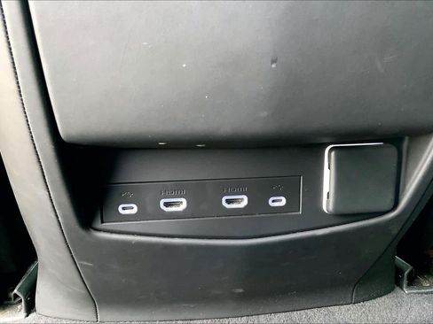 Used 2021 Cadillac Escalade Sport Platinum image 33