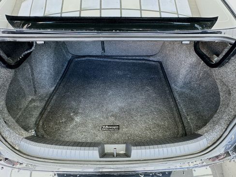 Used 2020 Volkswagen Jetta SEL image 18