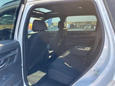 Used 2025 Honda CR-V Sport image 7