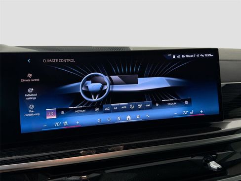 New 2026 BMW X5 xDrive40i w/ M Sport Package AWD/4WD image 15