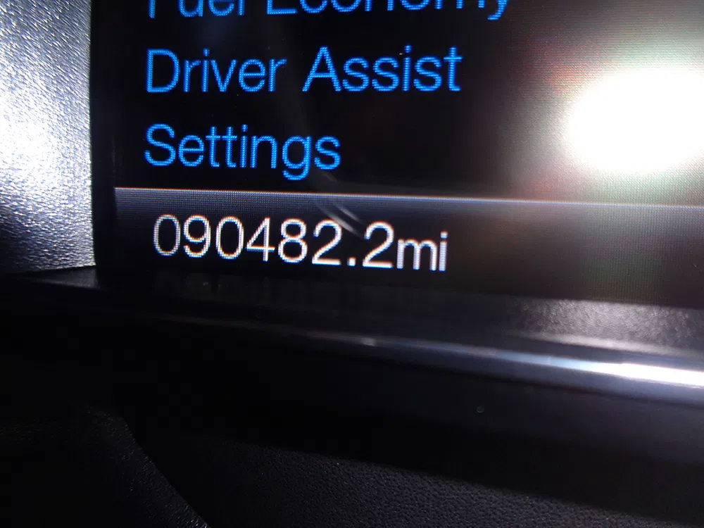 Used 2017 Ford Explorer XLT w/ Equipment Group 202A AWD/4WD image 19