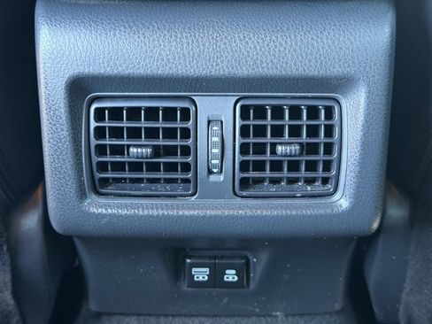 Used 2026 Toyota Camry SE w/ Convenience Package FWD image 16