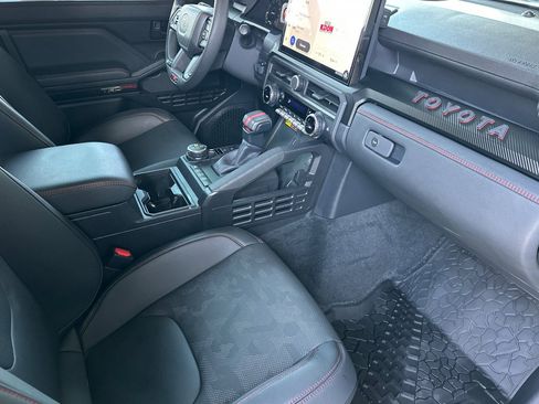 Certified 2025 Toyota Tacoma TRD Pro image 17