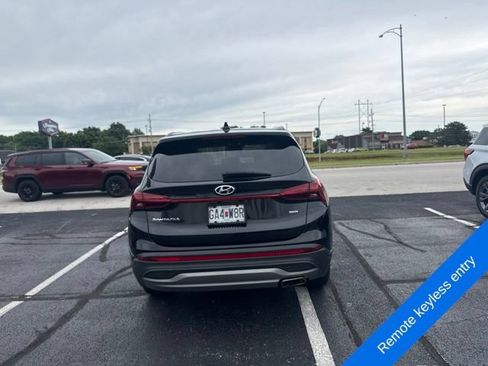 Used 2023 Hyundai Santa Fe SE AWD/4WD image 6