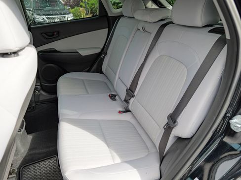 Used 2023 Hyundai Kona SEL AWD/4WD image 26