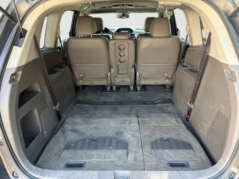 Used 2015 Honda Odyssey Touring image 17