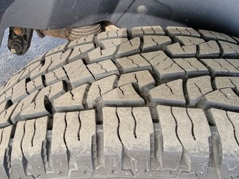 Used 2014 Cadillac Escalade ESV Platinum image 15