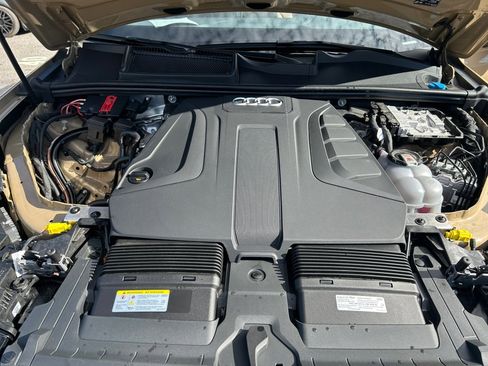 Used 2025 Audi Q7 2.0T Premium Plus w/ Premium Plus Package image 16